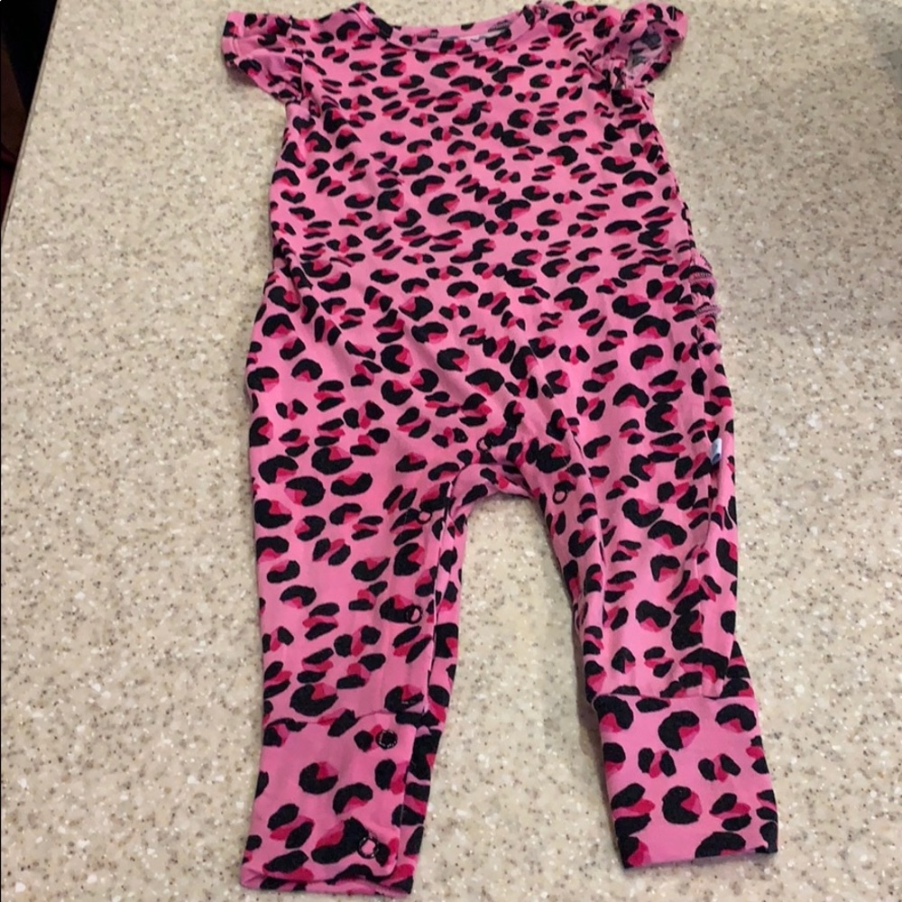 Posh peanut romper